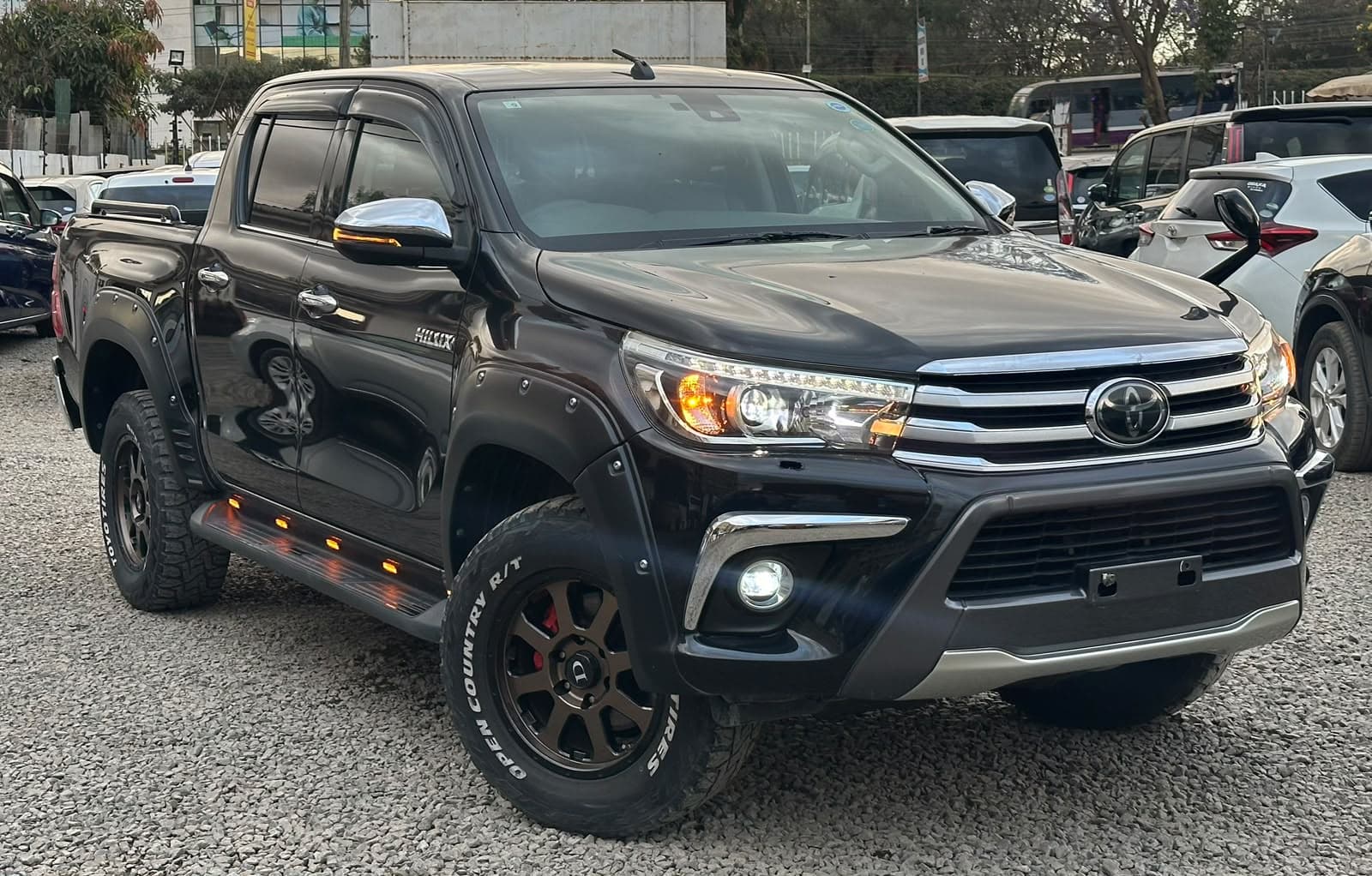 2018 Toyota Hilux Double Cab — Metallic Black